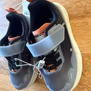 Zara Kids Sneakers in Gray and Orange